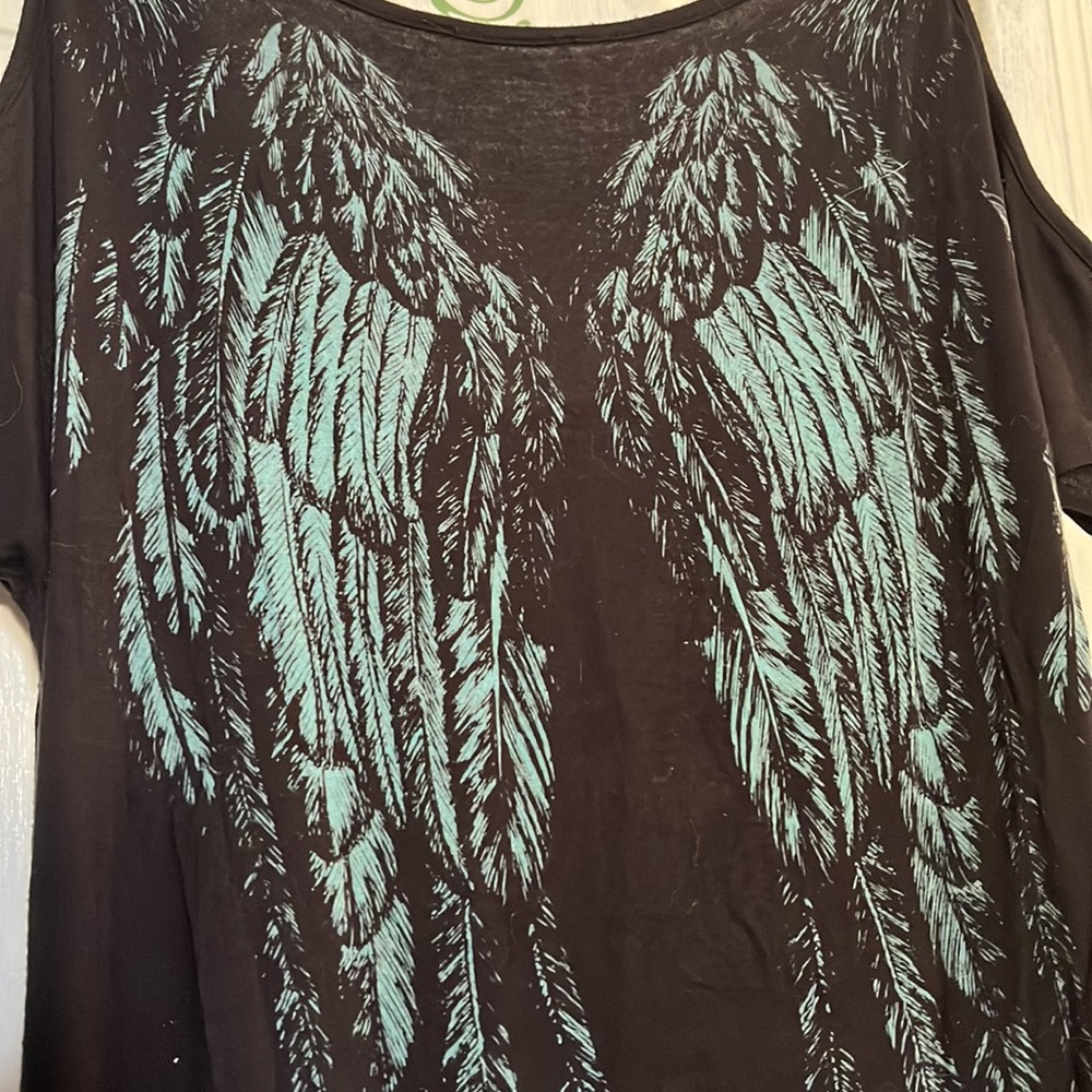 Shirt - Picture 3 of 3